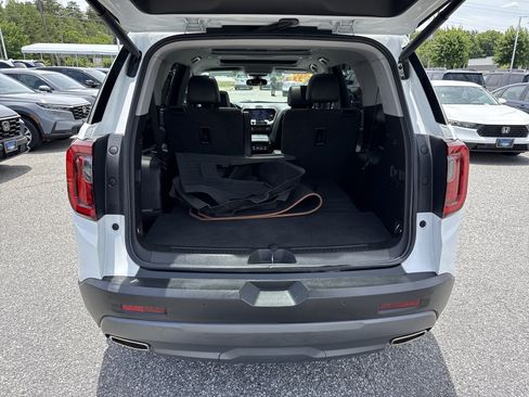 Used 2023 GMC Acadia AT4 w/ Technology Package AWD/4WD image 33
