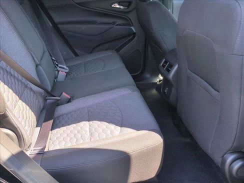 Used 2020 Chevrolet Equinox LT image 19