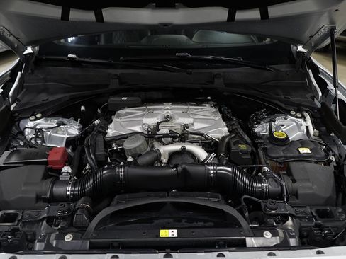 Used 2019 Jaguar F-PACE SVR AWD/4WD image 32
