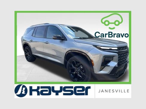 Used 2024 Chevrolet Traverse RS w/ LPO, Floor Liner Package FWD image 1