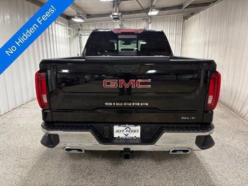 New 2026 GMC Sierra 1500 SLT image 22