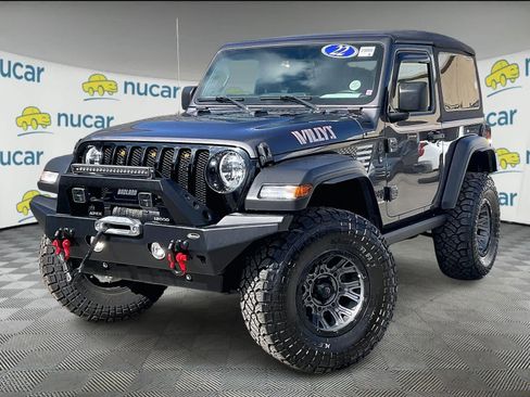 Used 2022 Jeep Wrangler Sport image 3