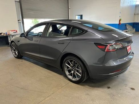 Used 2022 Tesla Model 3 Long Range AWD/4WD image 5