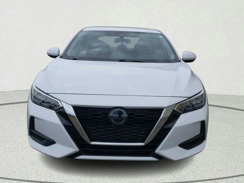 Used 2023 Nissan Sentra SV image 2