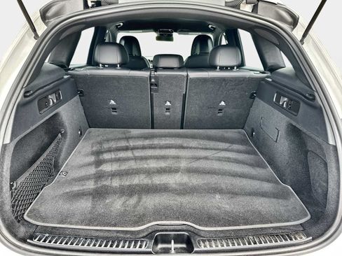 Used 2024 Mercedes-Benz GLC 300 image 18