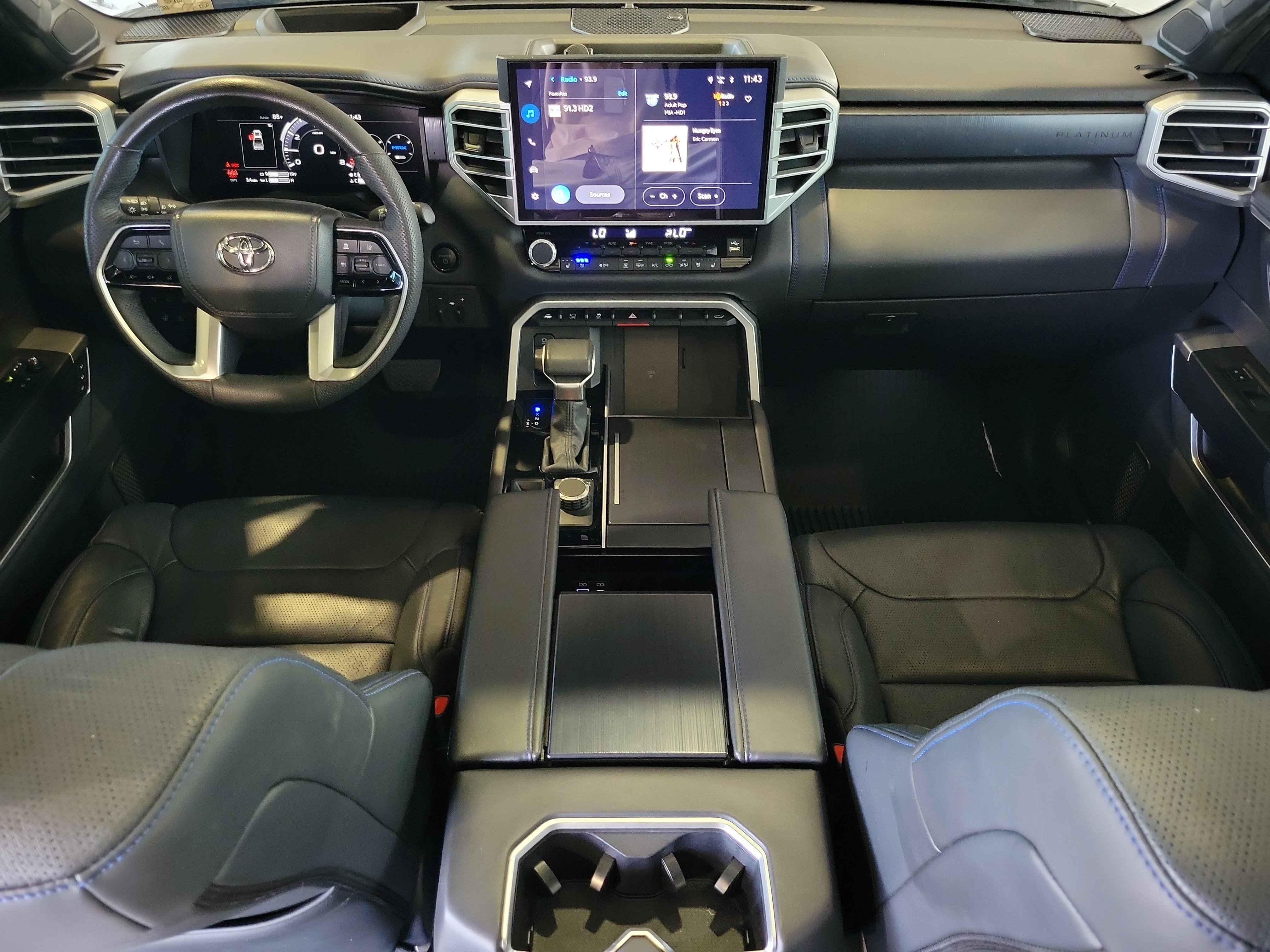 Used 2025 Toyota Tundra Platinum AWD/4WD image 12