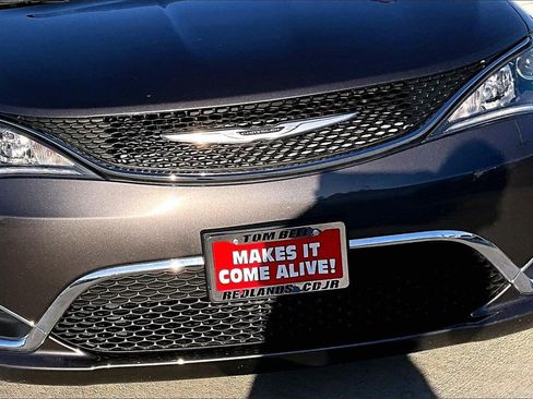 Certified 2020 Chrysler Pacifica Limited image 30