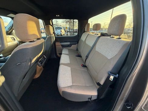 Used 2022 Ford F150 XLT w/ Equipment Group 302A High image 19