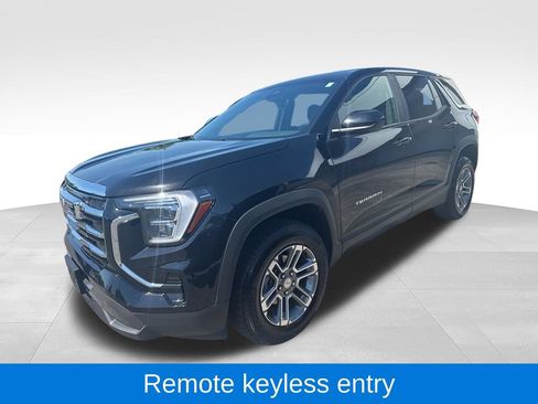 Used 2026 GMC Terrain Elevation AWD/4WD image 3