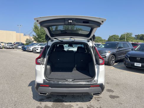 Certified 2026 Honda CR-V Sport image 11