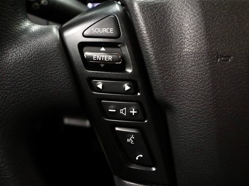 Used 2023 Nissan Frontier S RWD image 24