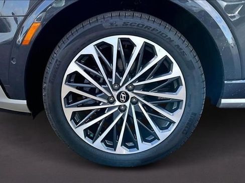 New 2026 Hyundai Palisade Calligraphy FWD image 11