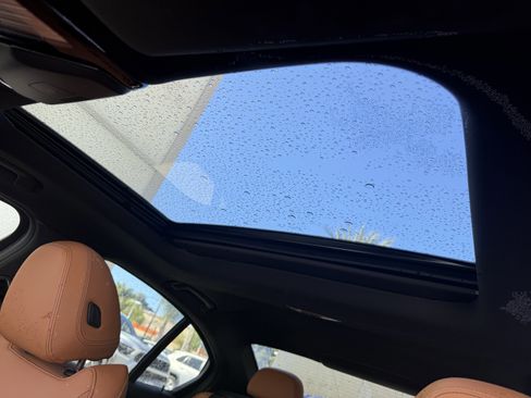 Used 2023 BMW 330i Sedan w/ Driving Assistance Package image 23