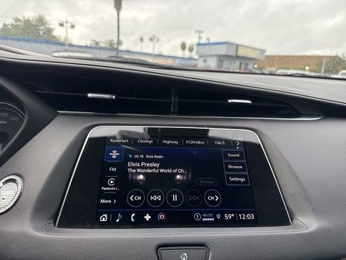 Used 2023 Cadillac XT4 Sport image 11