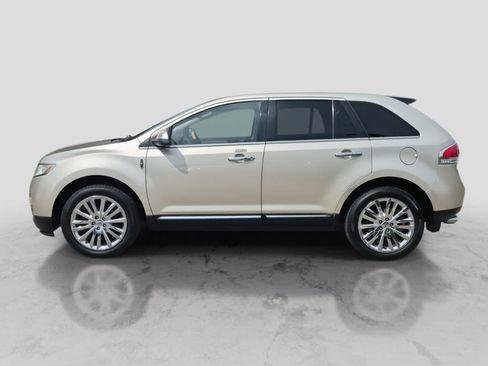 Used 2011 Lincoln MKX AWD w/ Wood Pkg image 5