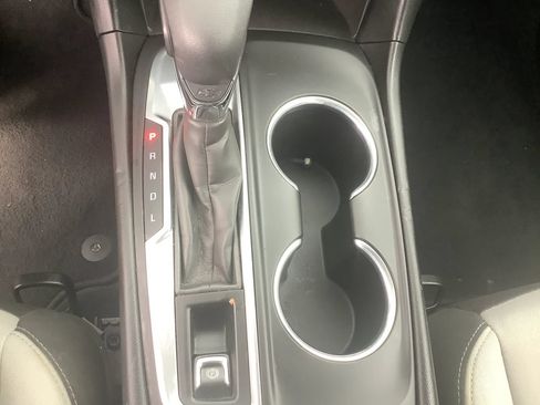 Used 2019 Chevrolet Equinox LS FWD image 24