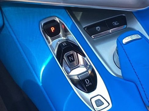 Used 2023 Chevrolet Corvette Stingray Premium Cpe w/ Engine Appearance Package RWD image 28