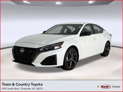 Used 2023 Nissan Altima 2.5 SR