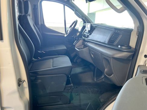 Used 2025 Ford Transit 250 Low Roof w/ Exterior Upgrade Package RWD image 17