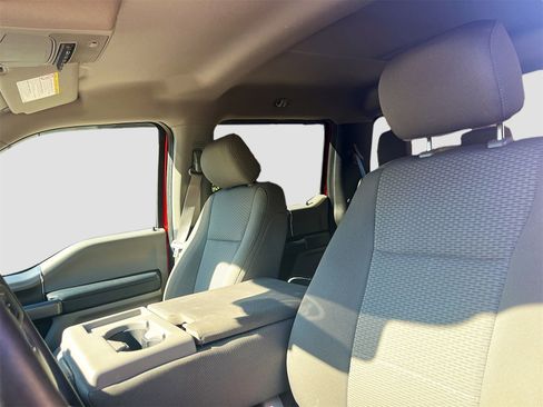 Used 2019 Ford F350 XLT w/ XLT Premium Package image 20