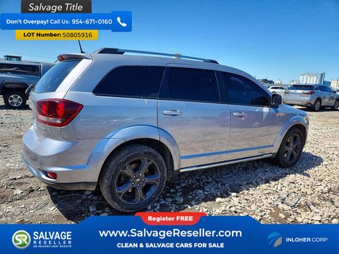 Used 2018 Dodge Journey Crossroad w/ Popular Equipment Group FWD image 4