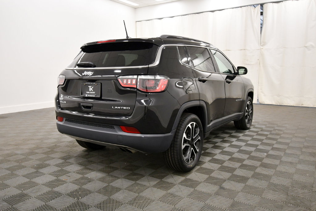 Used 2022 Jeep Compass Limited AWD/4WD image 8