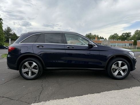 Used 2018 Mercedes-Benz GLC 300 4MATIC w/ Multimedia Package image 7