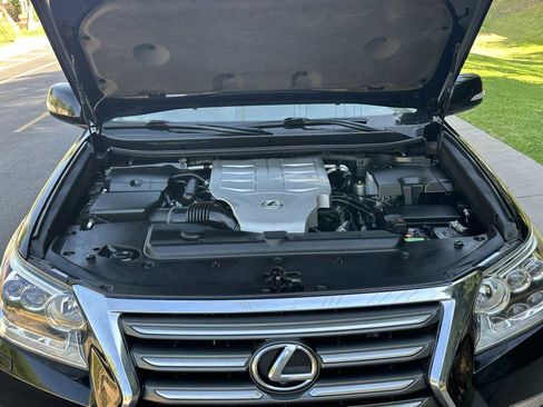 Used 2016 Lexus GX 460 w/ Premium Package AWD/4WD image 66