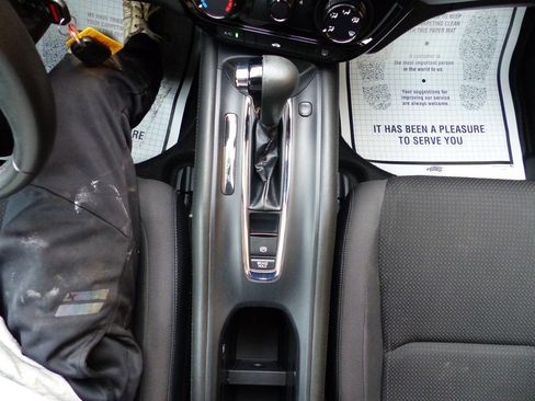 Used 2019 Honda HR-V Sport image 31