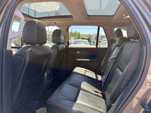 Used 2014 Ford Edge Limited w/ Equipment Group 302A AWD/4WD image 13