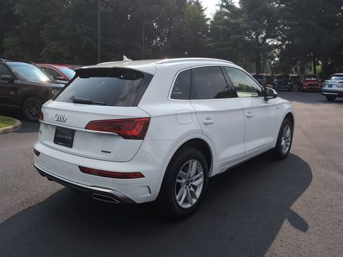 Used 2023 Audi Q5 2.0T Premium w/ Convenience Package AWD/4WD image 5