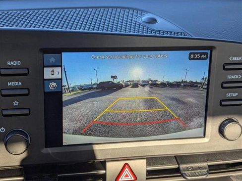 New 2025 Hyundai Elantra Sport image 12