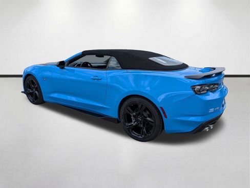 Used 2023 Chevrolet Camaro LT w/ RS Package RWD image 6