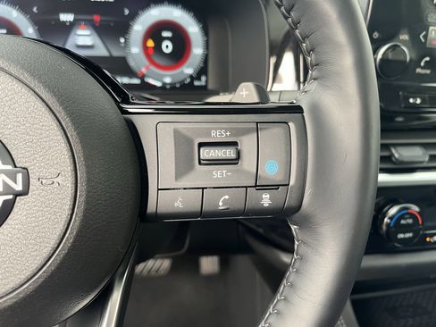 Certified 2024 Nissan Pathfinder Platinum w/ Cargo Package image 21