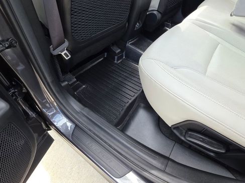 Used 2022 Hyundai Tucson Limited FWD image 19