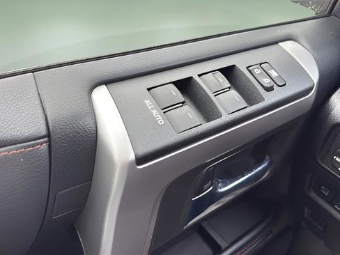 Used 2023 Toyota 4Runner Limited AWD/4WD image 17