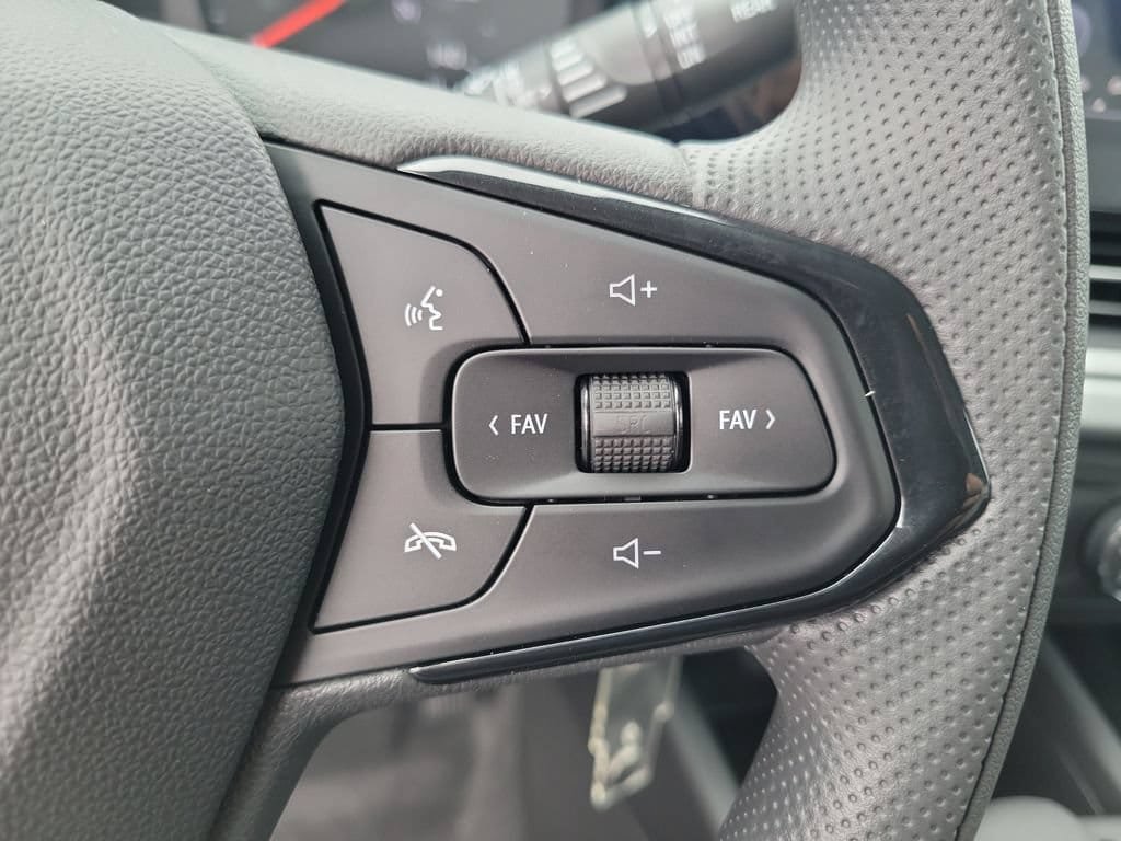 New 2026 Chevrolet Trax LS w/ LS Convenience Package FWD image 6