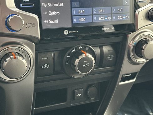 Used 2024 Toyota 4Runner SR5 image 16