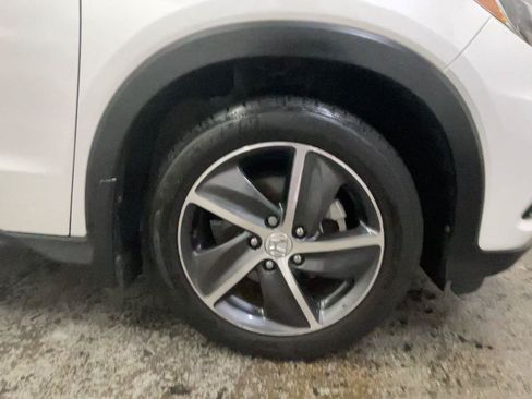 Used 2022 Honda HR-V EX image 17
