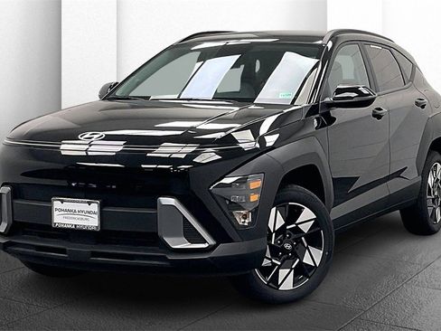 Certified 2025 Hyundai Kona SEL image 10