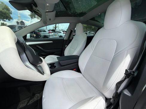 Used 2021 Tesla Model 3 Standard Range Plus RWD image 10