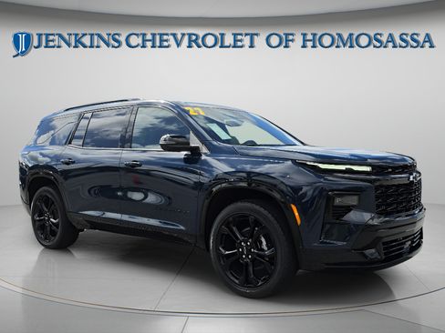 New 2027 Chevrolet Traverse RS FWD image 2