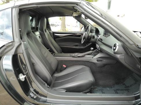 Used 2024 MAZDA MX-5 Miata RF Grand Touring RWD image 24