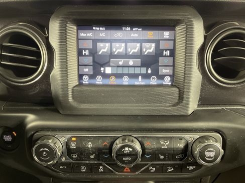 Used 2021 Jeep Wrangler Unlimited Sport image 22