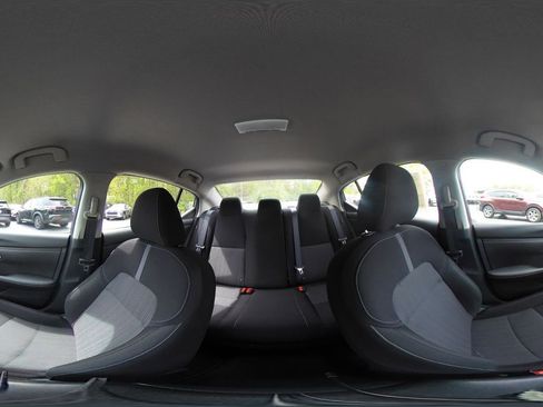 Used 2025 Nissan Sentra SV image 37