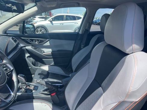 Used 2020 Subaru Crosstrek 2.0i Limited w/ Moonroof Package w/Navigation AWD/4WD image 13
