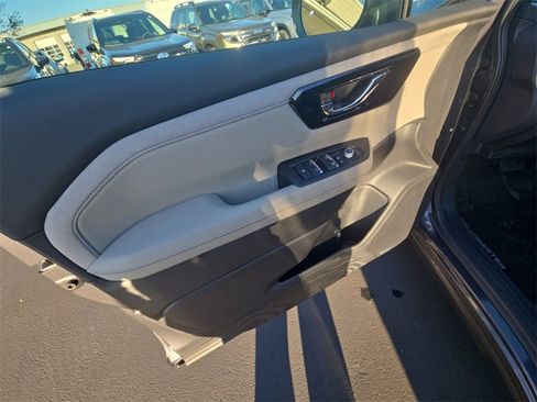 New 2026 Subaru Forester Limited image 11