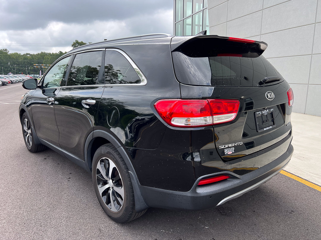 Used 2016 Kia Sorento EX FWD image 3