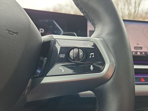 Used 2024 BMW 540i xDrive 540i xDrive w/ Premium Package image 24