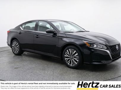 Used 2025 Nissan Altima 2.5 SV
